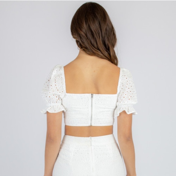White Embroidered Lace Crop Top - Picture 6 of 7